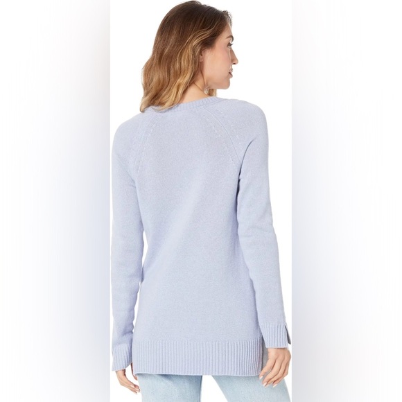 NWT Splendid Hedda Slash Neck Long Sleeve V Neck Sweater Frosty Blue Size M - Picture 2 of 7